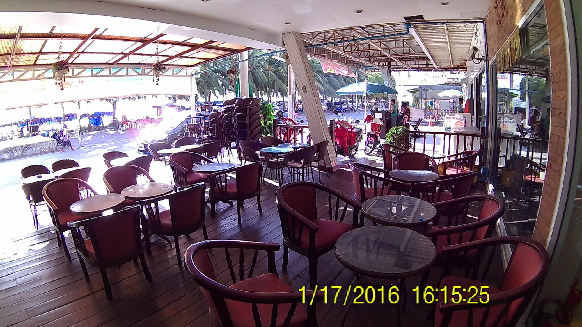 Bird Hotel Chonburi Luaran gambar